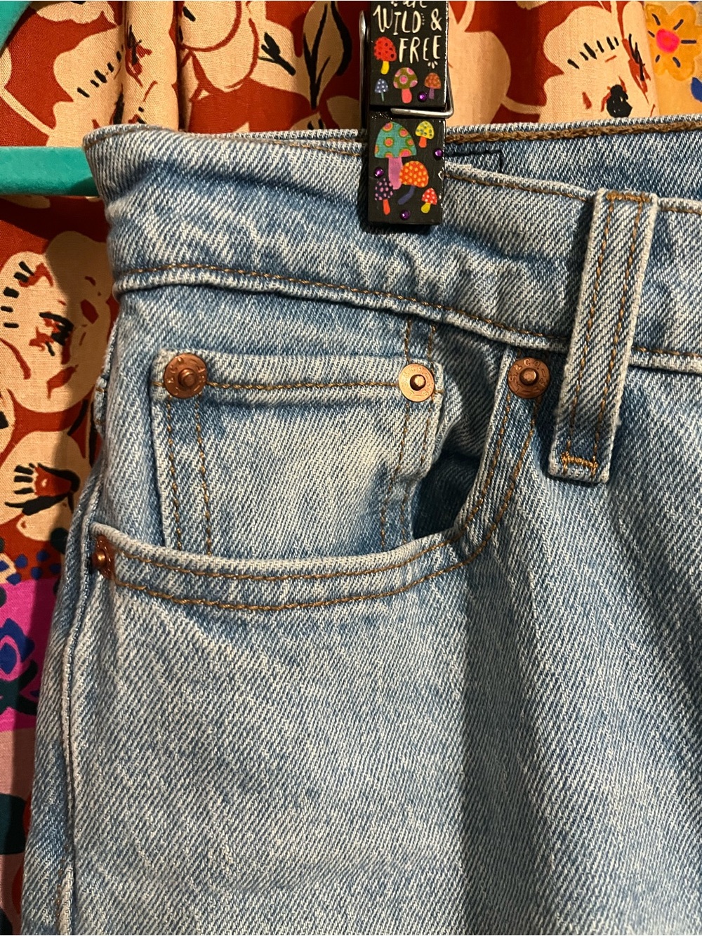 Levi's Light Blue High-Rise Button Fly Straight Leg Jeans for Women Size 26 - Picture 4 of 12